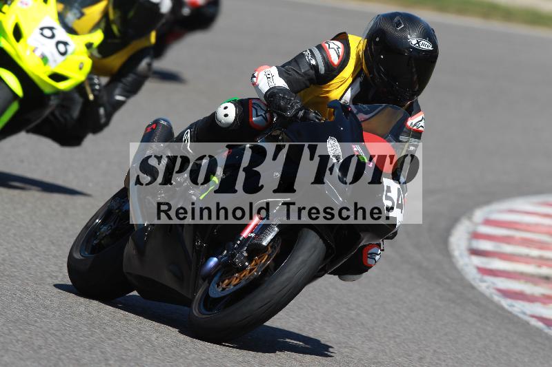 /Archiv-2022/07 16.04.2022 Speer Racing ADR/Instruktorengruppe/54